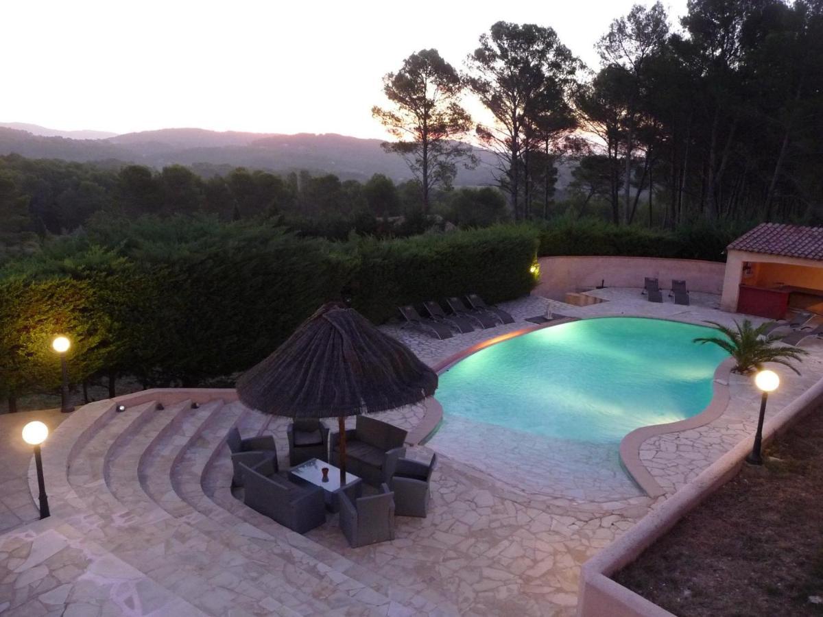 La Bastide Des Selves Bed & Breakfast Draguignan Exterior foto